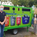 Un punto limpo móbil reforza a recollida selectiva de residuos na Pobra