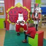 Papá Noel despide o seu itinerario polas escolas da Pobra ata o vindeiro ano