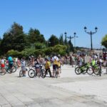 Máis de 200 persoas pedalearon na Pobra pola Festa da Bici