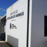 Comezan as obras de ampliación do refuxio de animais da Pobra do Caramiñal